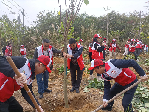 87690bab8716bdfc8772a8f7326122b1.png 東埔植樹(shù)1.png